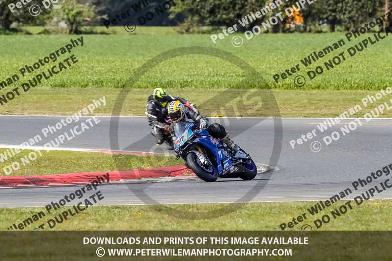 enduro digital images;event digital images;eventdigitalimages;no limits trackdays;peter wileman photography;racing digital images;snetterton;snetterton no limits trackday;snetterton photographs;snetterton trackday photographs;trackday digital images;trackday photos